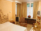 Chambord guestroom